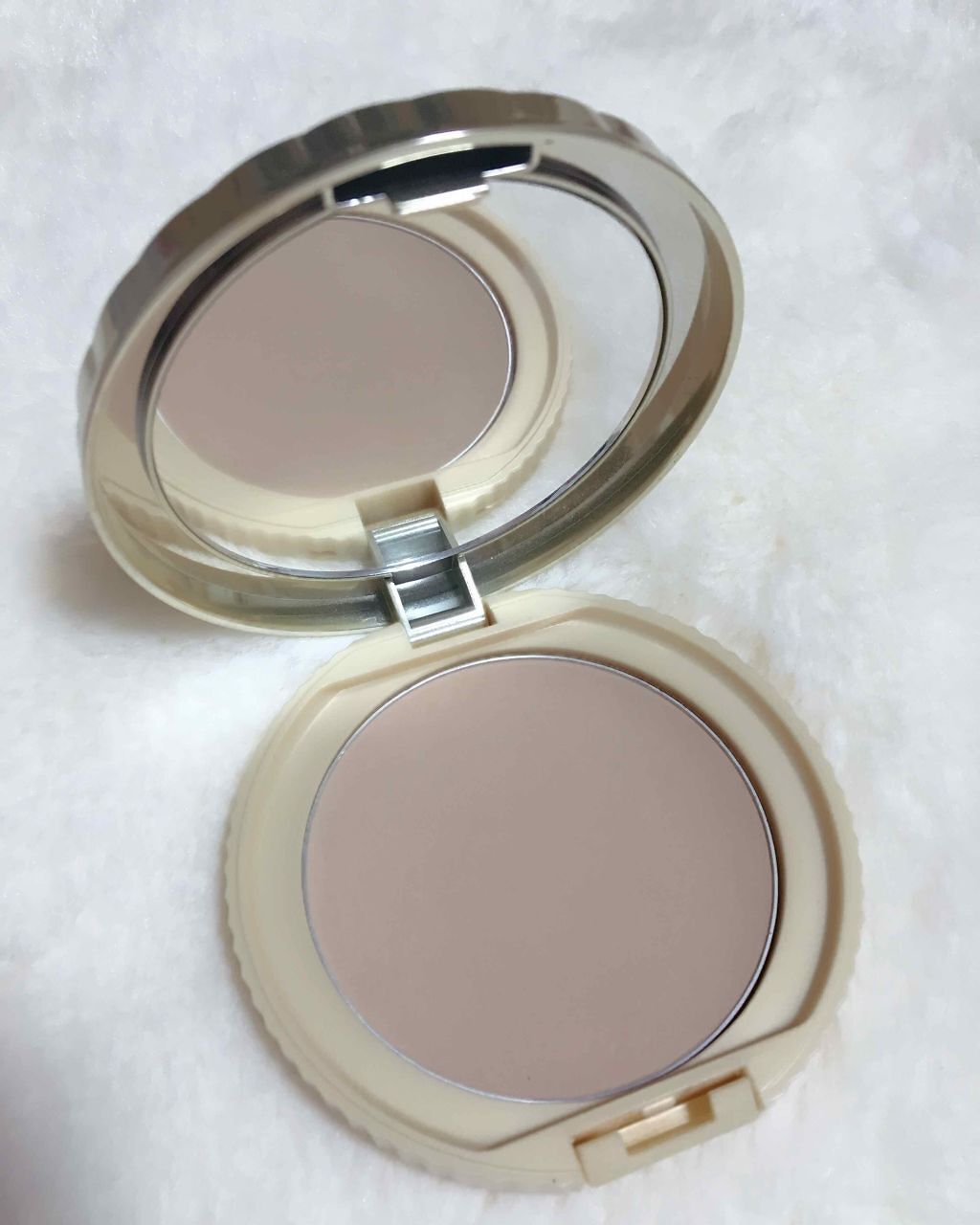 【旧品】マシュマロフィニッシュパウダー/キャンメイク/プレストパウダーを使ったクチコミ（2枚目）