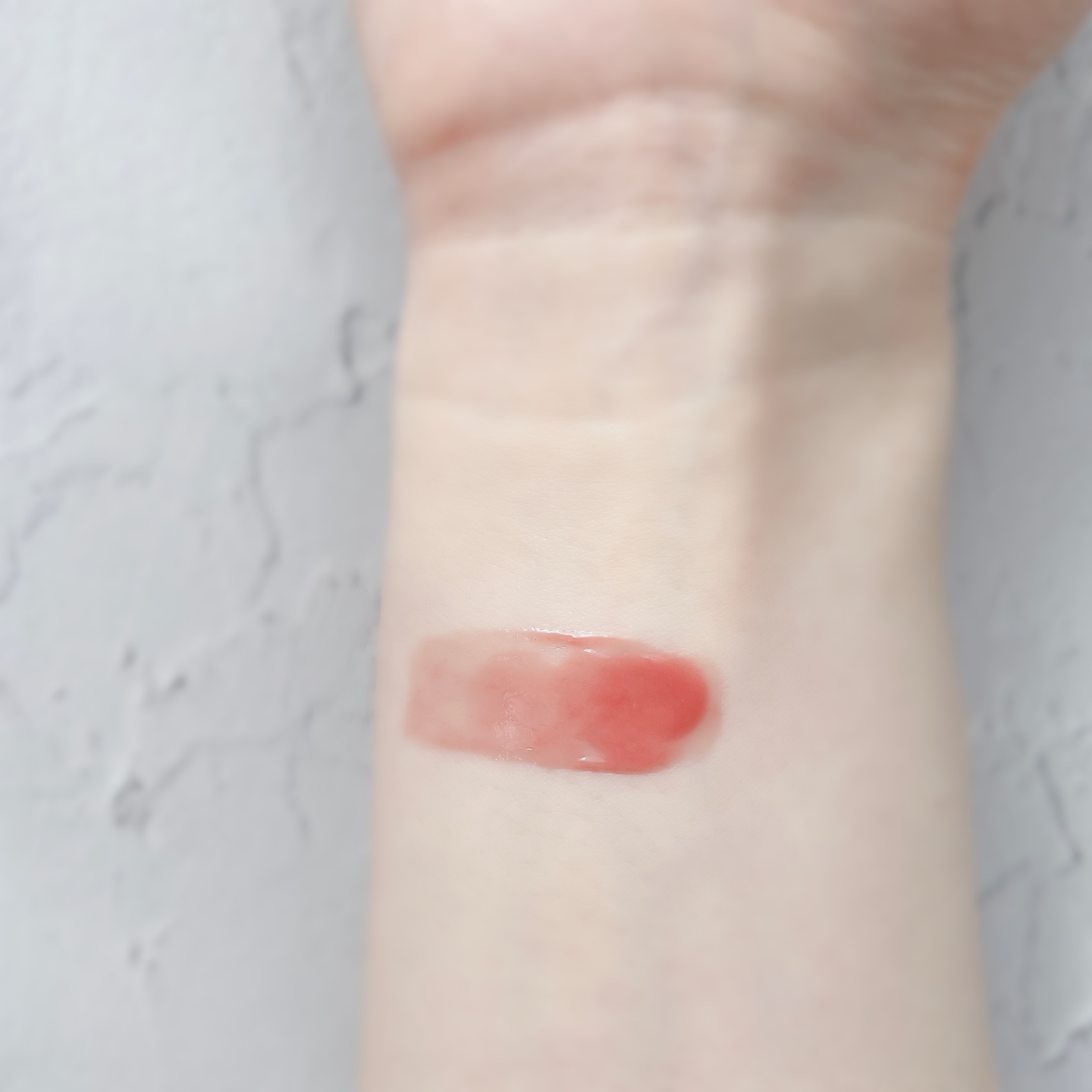 JUDYDOLL ぷるジュレチューブグロス 01 ももドロップ/JUDYDOLL/リップグロスを使ったクチコミ（2枚目）