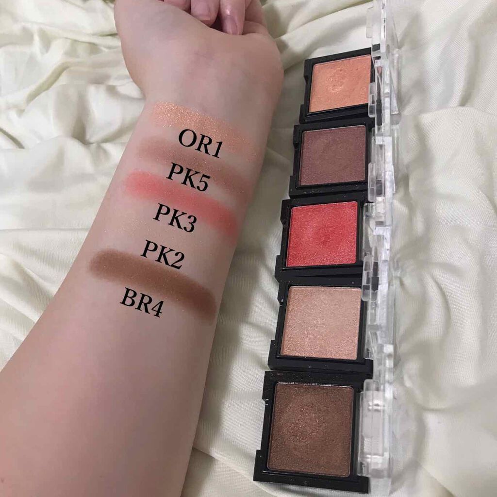 UR GLAM　POWDER EYESHADOW ゴールド/U R GLAM/単色アイシャドウを使ったクチコミ（3枚目）