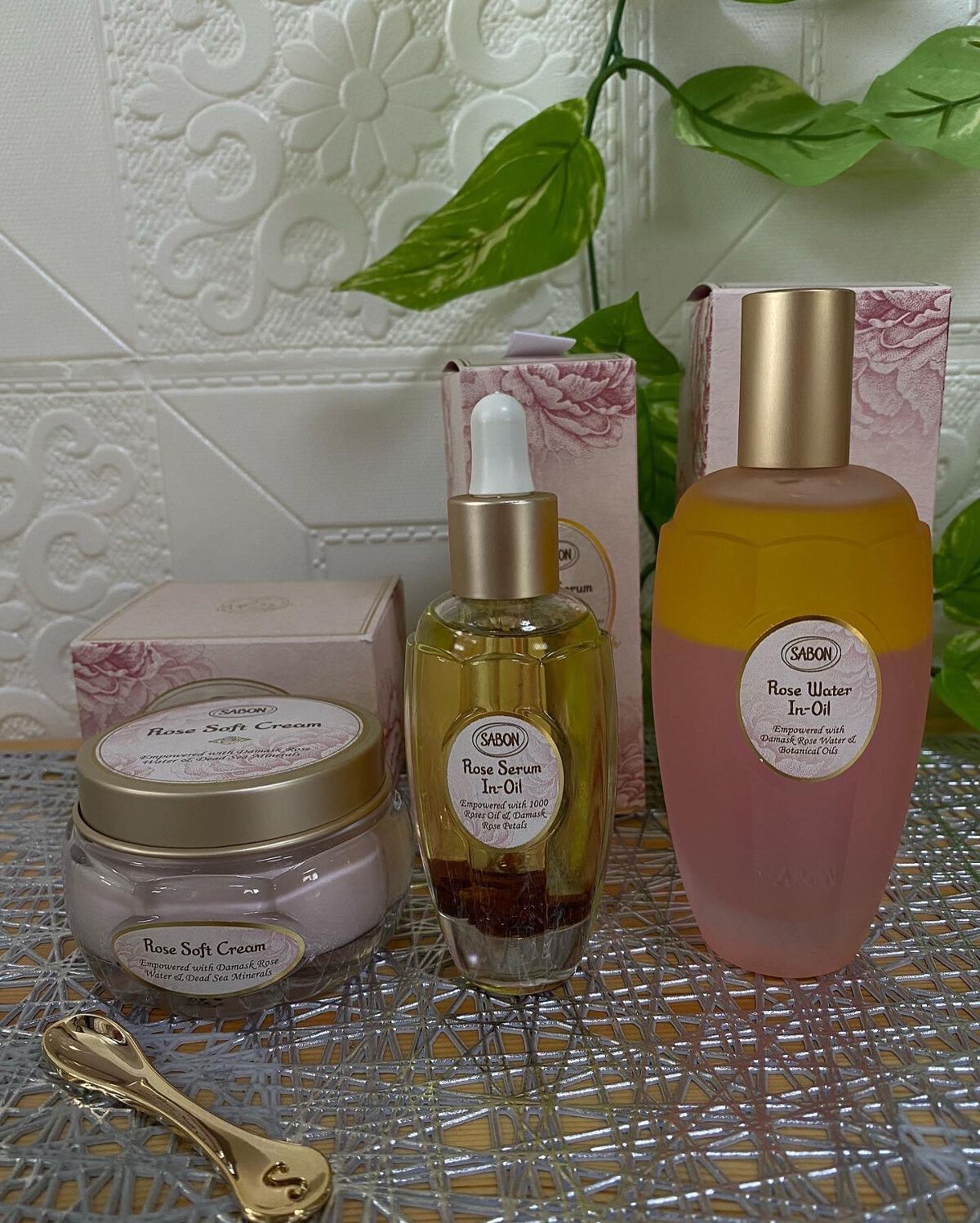 ローズセラムインオイル/SABON/フェイスオイルを使ったクチコミ(7枚目)