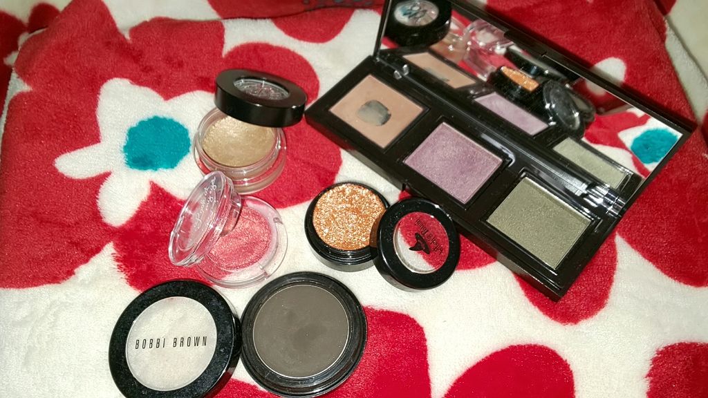 サテンマットアイカラー/ローラ メルシエ/アイシャドウパレットを使ったクチコミ（2枚目）