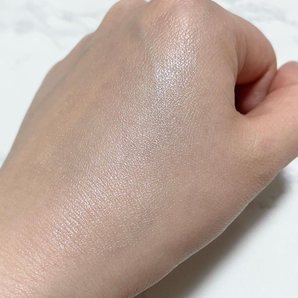 ル ブラン ロージー ドロップス/CHANEL/リキッドハイライトを使ったクチコミ(3枚目)