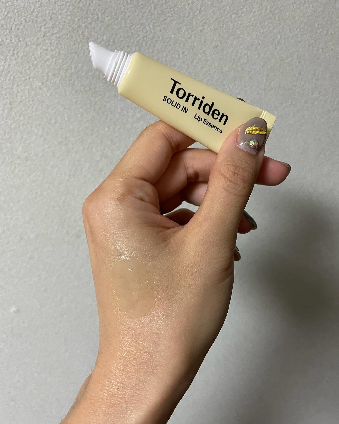 ソリッドイン リップエッセンス/Torriden/リップ美容液を使ったクチコミ(6枚目)