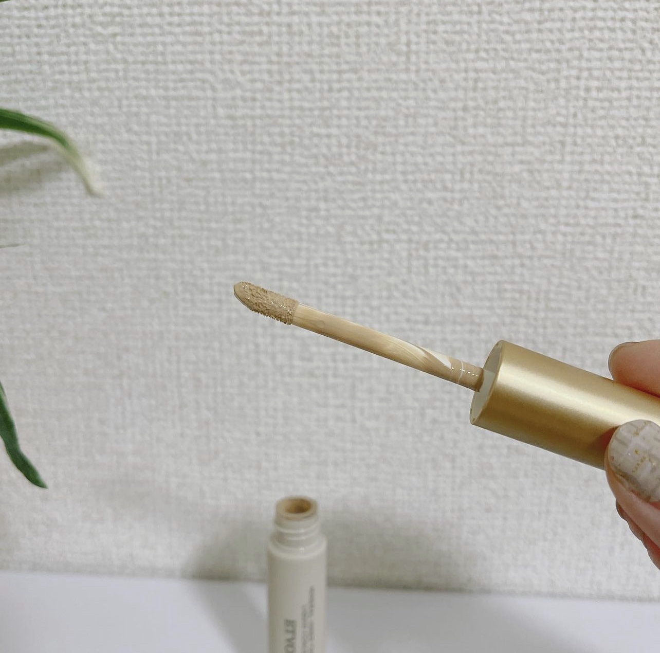 ミネラルインナートリートメントリキッドコンシーラー ナチュラルベージュ/エトヴォス/リキッドコンシーラーを使ったクチコミ（3枚目）