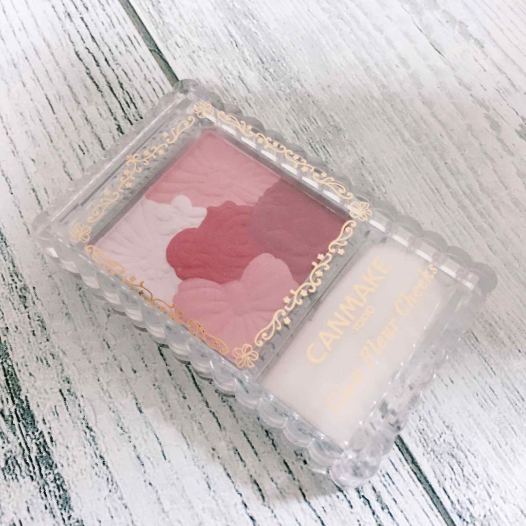 グロウフルールチークス/キャンメイク/パウダーチークを使ったクチコミ(1枚目)