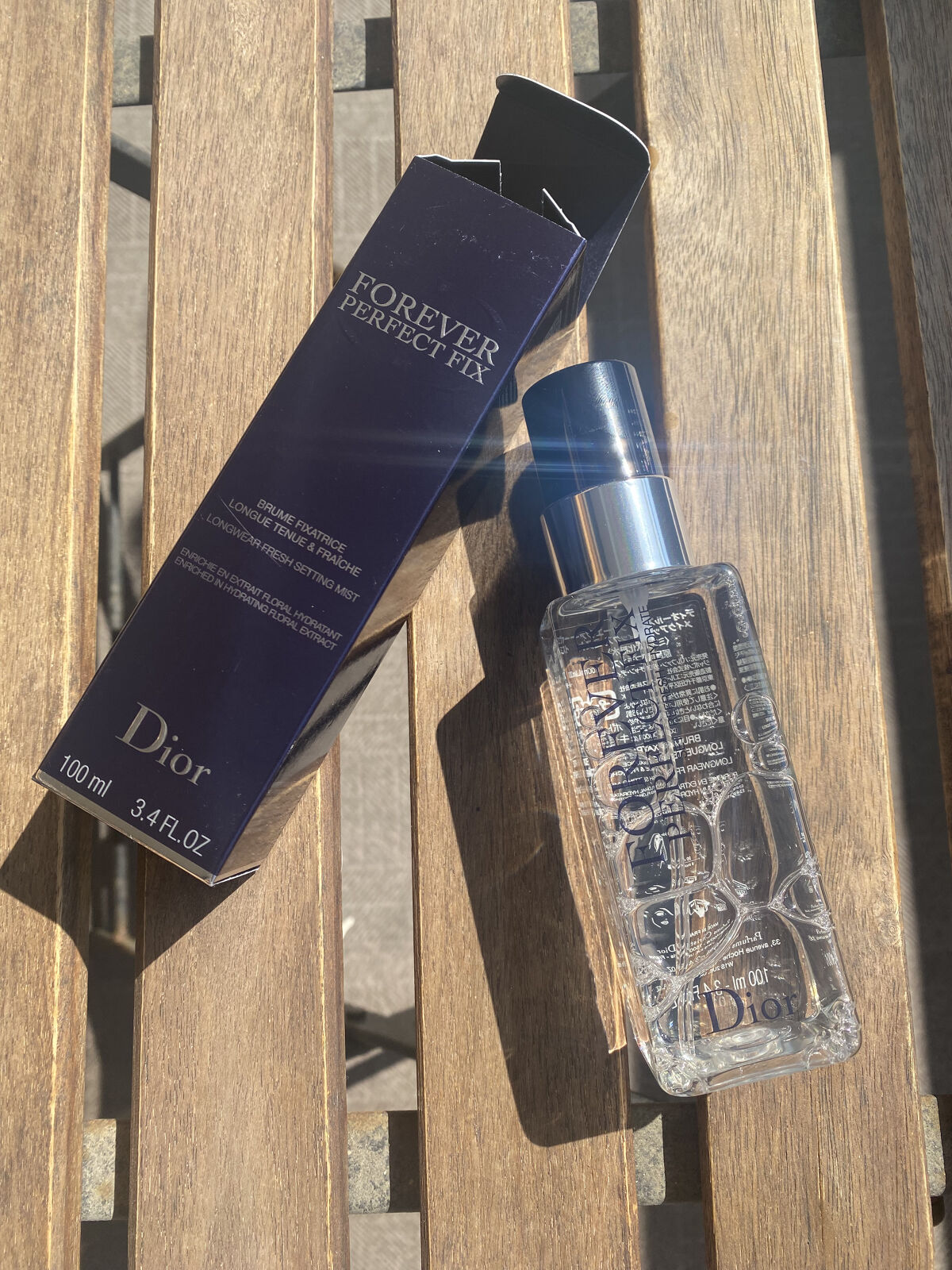 ディオールスキン フォーエヴァー メイクアップ フィックス ミスト/Dior/化粧下地を使ったクチコミ（1枚目）