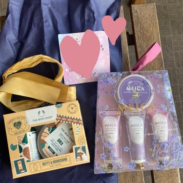 MEICA ハンドクリーム＆マルチクリームのクチコミ「🎁✨THE BODY SHOP  ミニボディケアギフト SB


#あこ ちゃんにいただきまし.....」（1枚目）