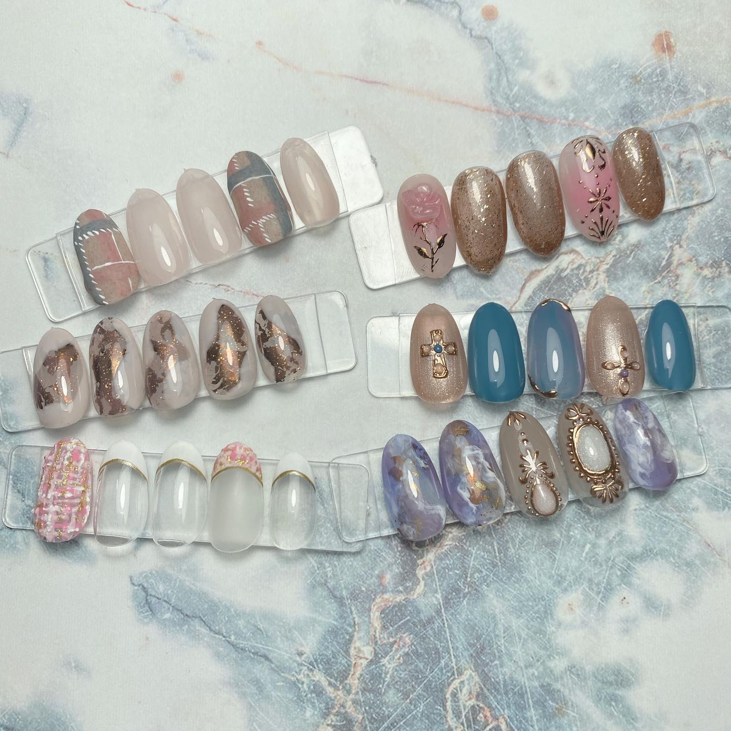 #ジェルネイル,#ネイル,#ロングネイル,#ニュアンスネイル,#ミラーネイル,#マグネットネイル,#手書きネイル,#バラネイル,#ボーホーネイル,#ツイードネイル,#天然石ネイル,#チェックネイルのネイルデザイン