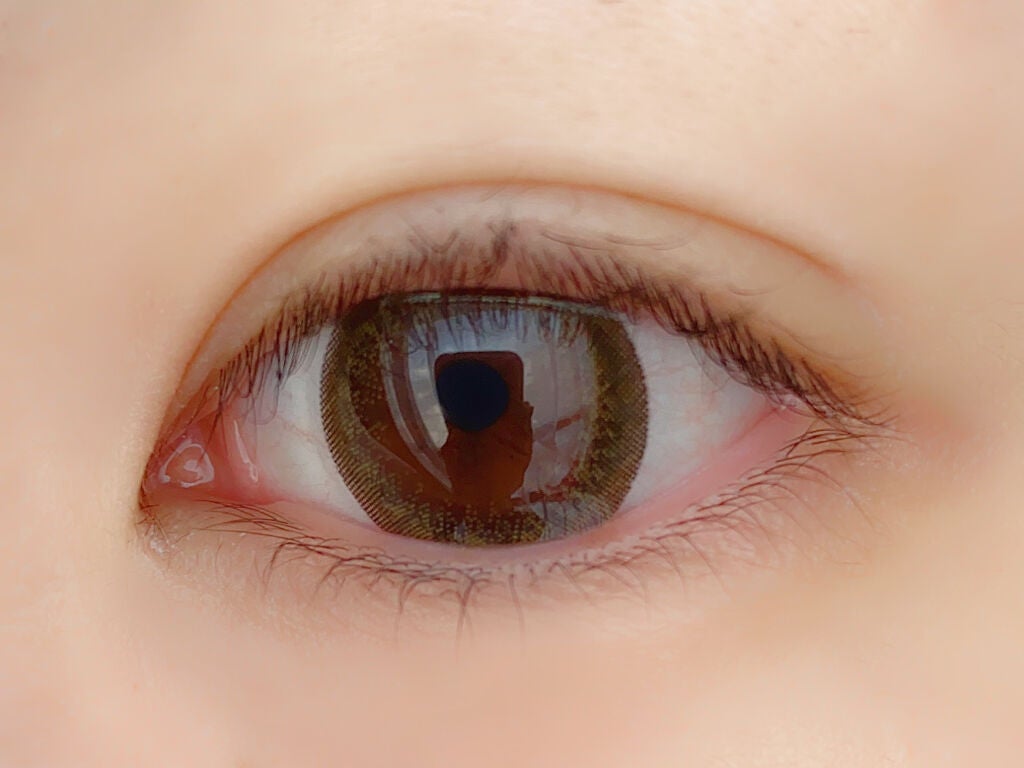 たまごチャン🥚 on LIPS 「日焼けは目から👀UVカット☀️盛れるナチュラルカラコン♡フェア..」(4枚目)