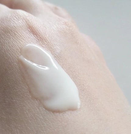 まぴろんコスメ♡ on LIPS 「いつもご覧いただきありがとうございます♡うるおいとツヤをプラス..」(8枚目)