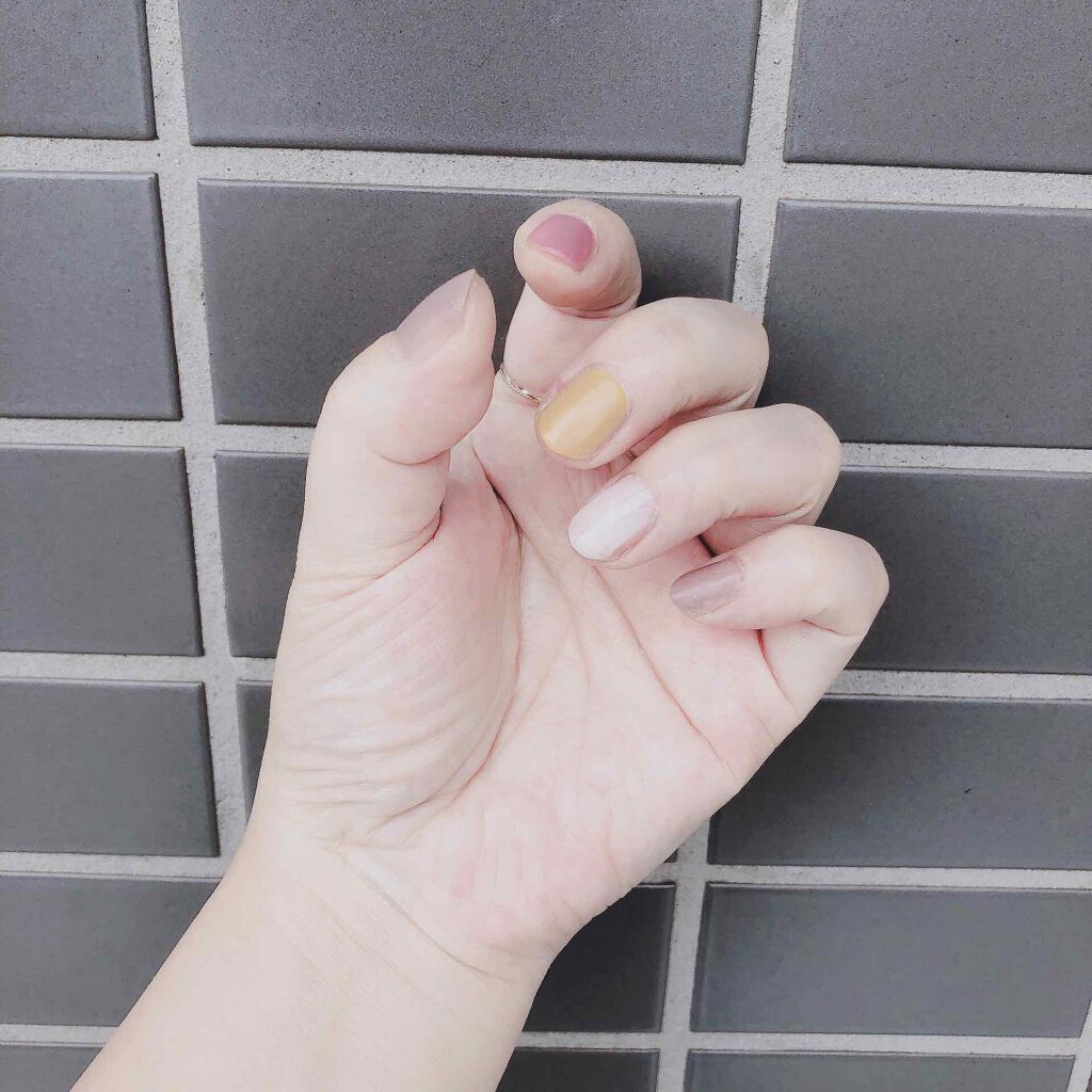 カラフルネイルズ/キャンメイク/マニキュアを使ったクチコミ(3枚目)