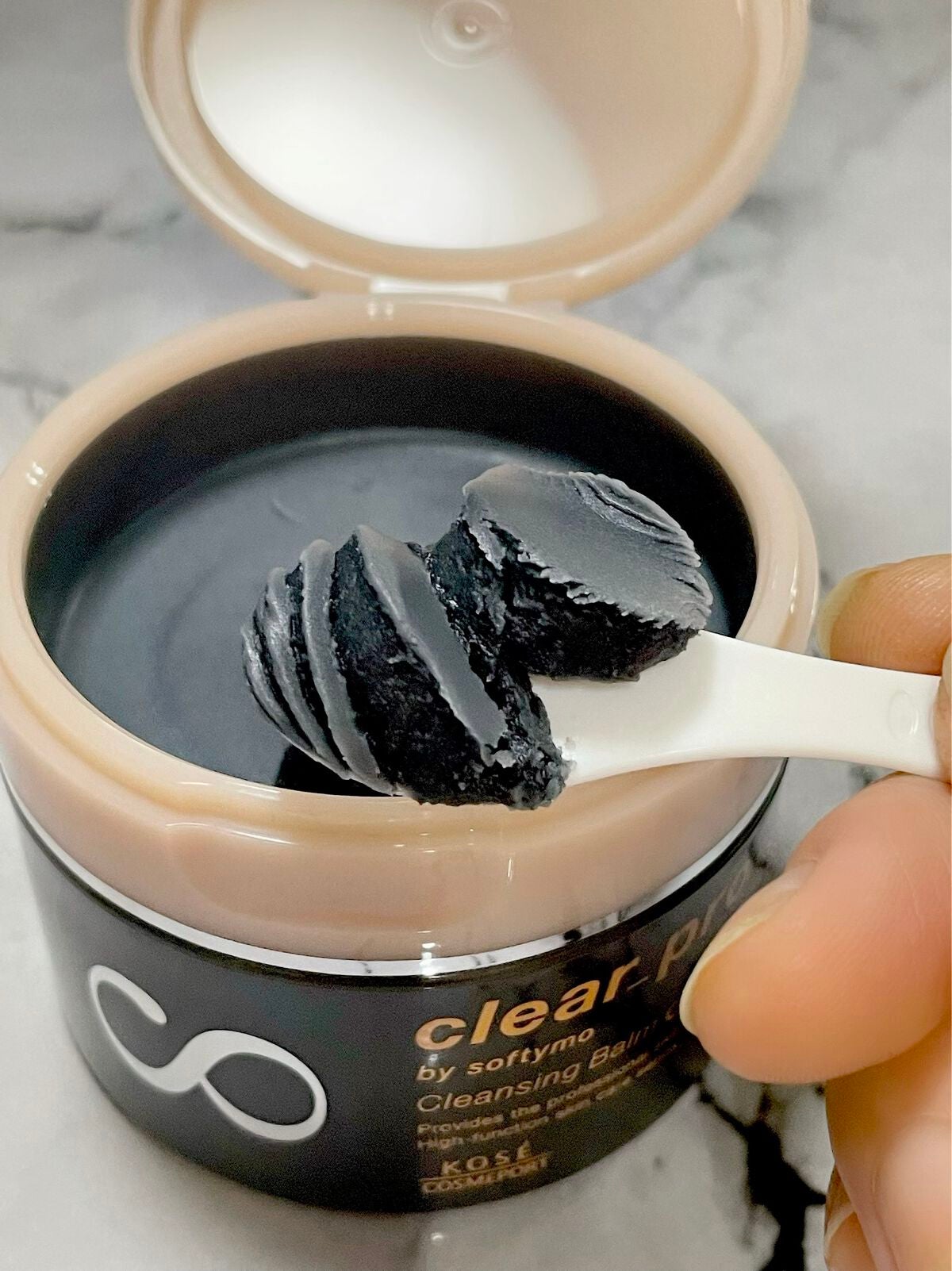 kinglaone on LIPS 「温感タイプのクレンジングは何度か試してみた事があったけどバーム..」(1枚目)