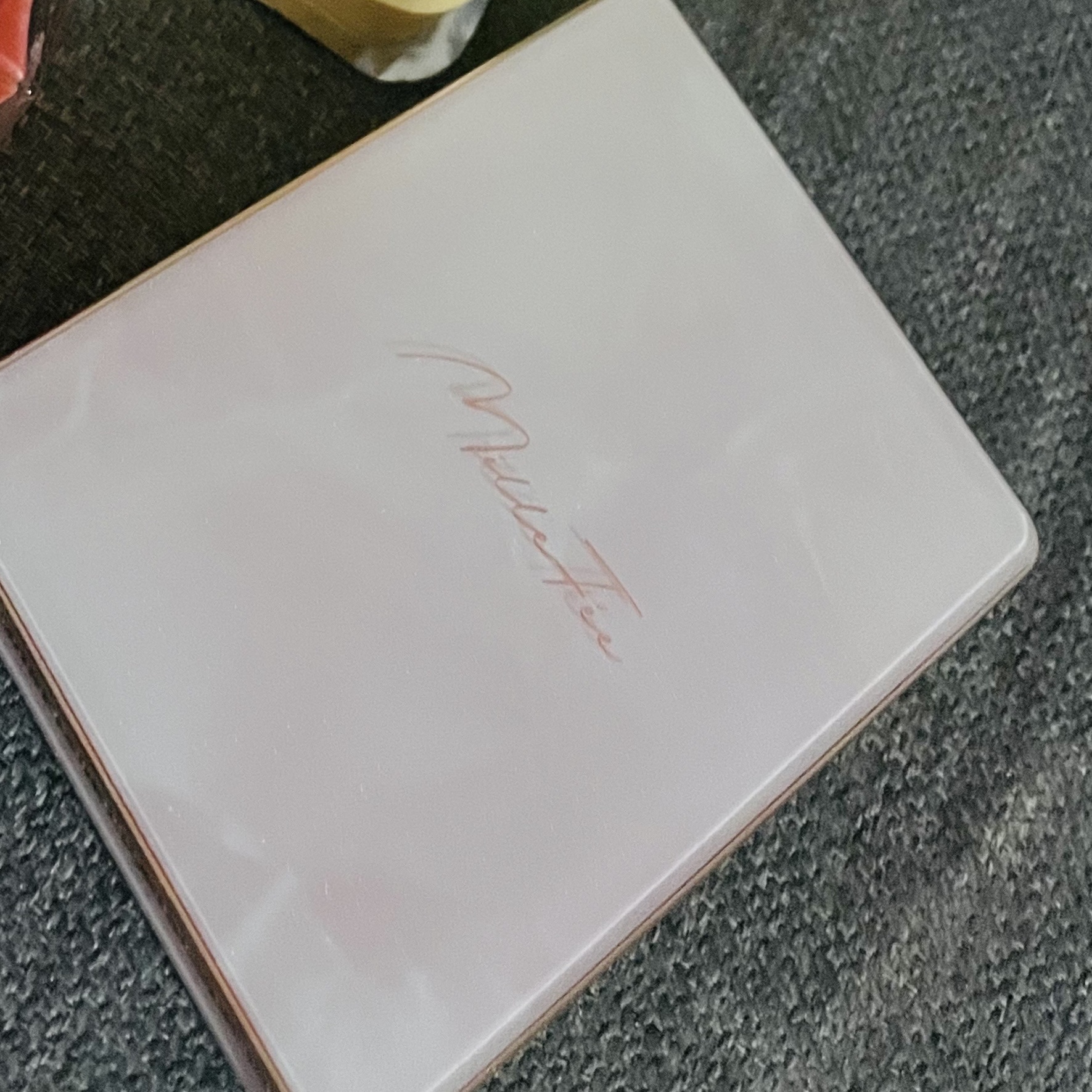 チート顔コントゥアパレット/MilleFée/パウダーハイライトを使ったクチコミ（1枚目）