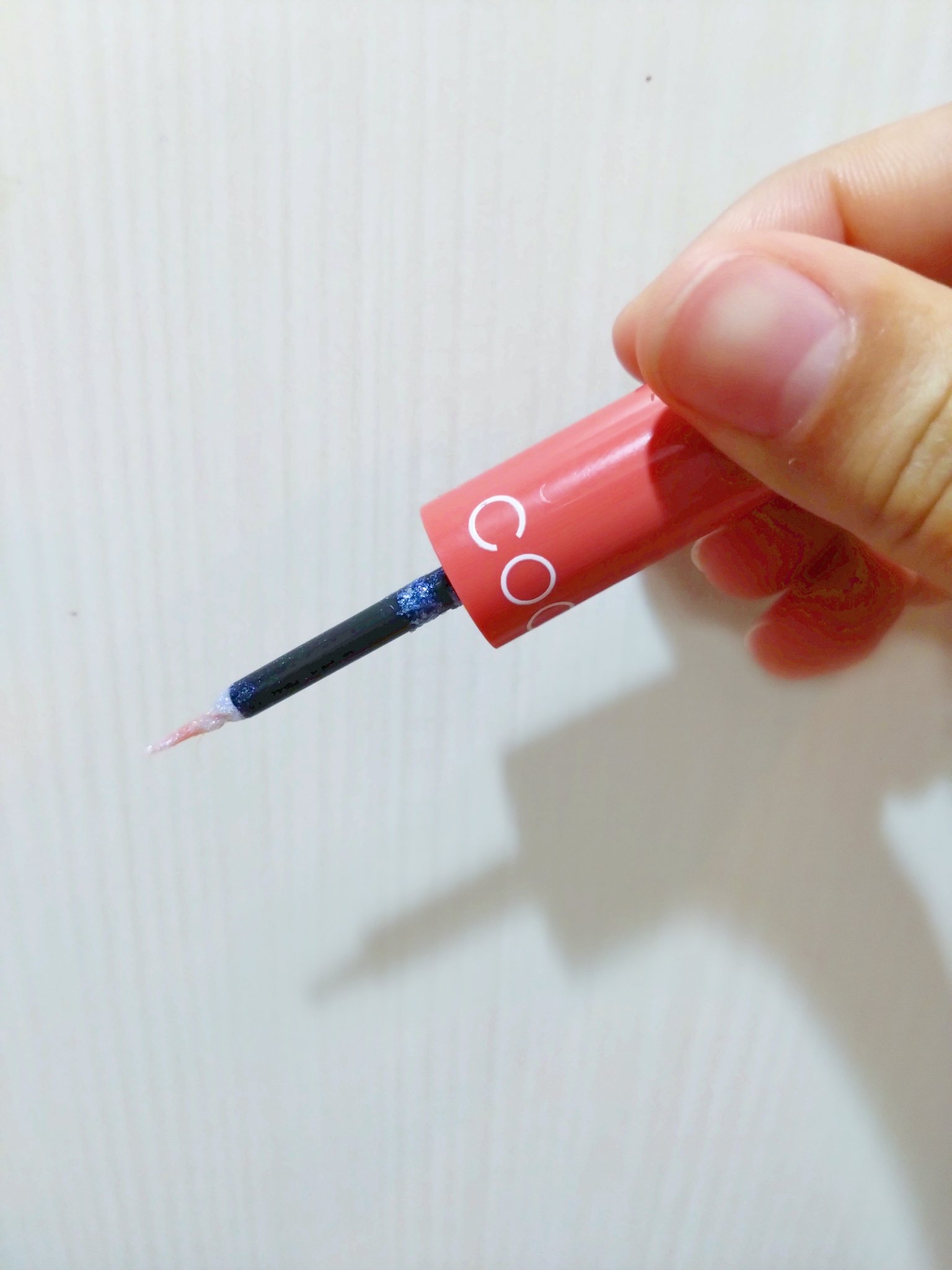 グリッターライナー 104 ティアブルー/coou/グリッターを使ったクチコミ（3枚目）