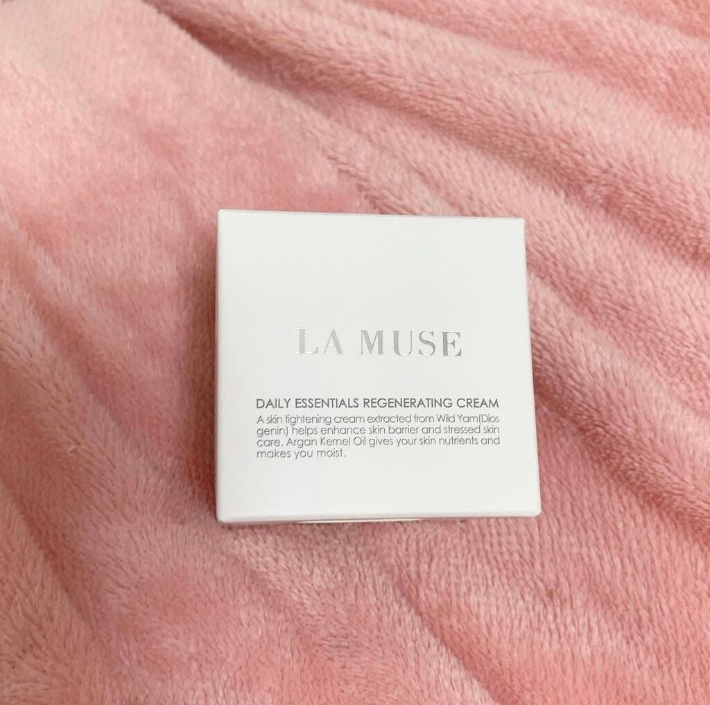 デイリー エッセンシャルズ リジェネレイティング クリーム/ラミューズ/フェイスクリームを使ったクチコミ(9枚目)