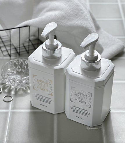 パフュームボディローション リリィムスクホワイトティー/TEABLESS/ボディローションを使ったクチコミ(5枚目)