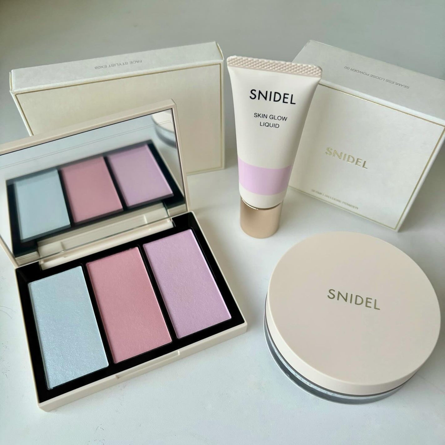 フェイス スタイリスト/SNIDEL BEAUTY/アイシャドウパレットを使ったクチコミ(2枚目)
