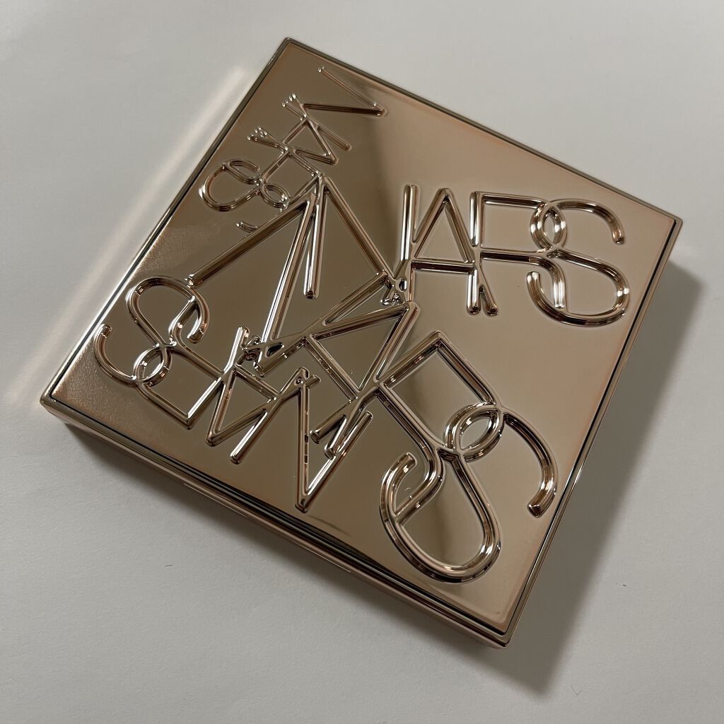 アンインヒビテッド アイシャドーパレット/NARS/アイシャドウパレットを使ったクチコミ（2枚目）