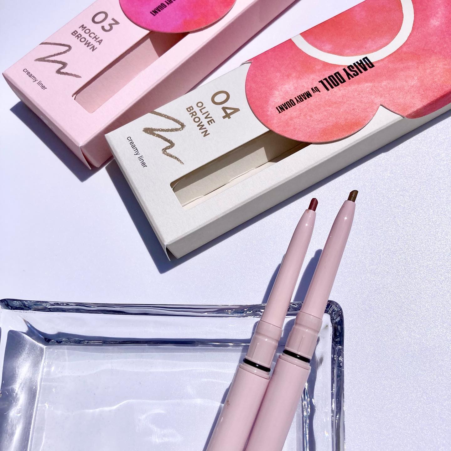 デイジードール クリーミーライナー/DAISY DOLL by MARY QUANT/ペンシルアイライナーを使ったクチコミ（2枚目）