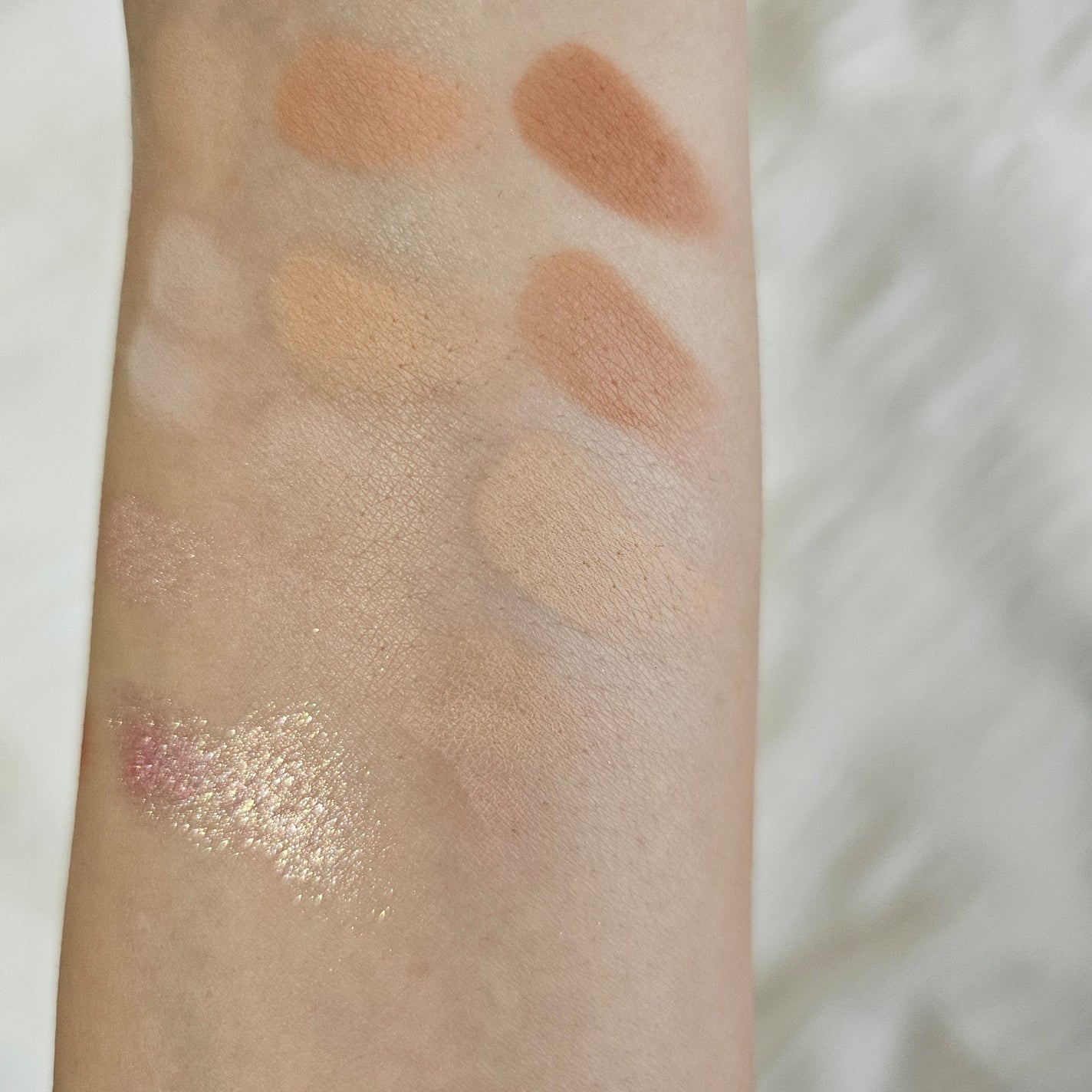 ソフトブラーリングアイパレット/wakemake/アイシャドウパレットを使ったクチコミ(5枚目)