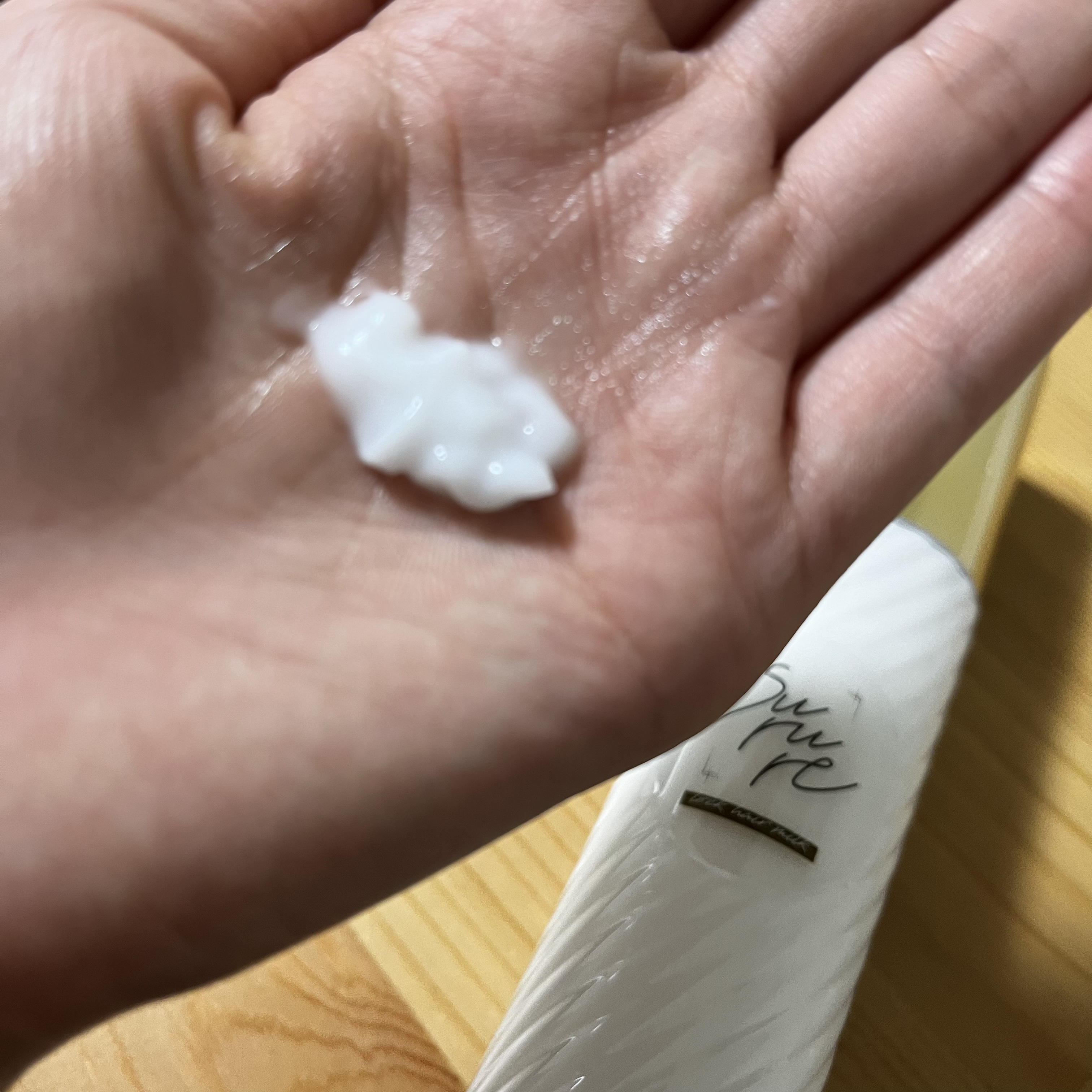 ロックミルク/SURURE/ヘアミルクを使ったクチコミ（2枚目）