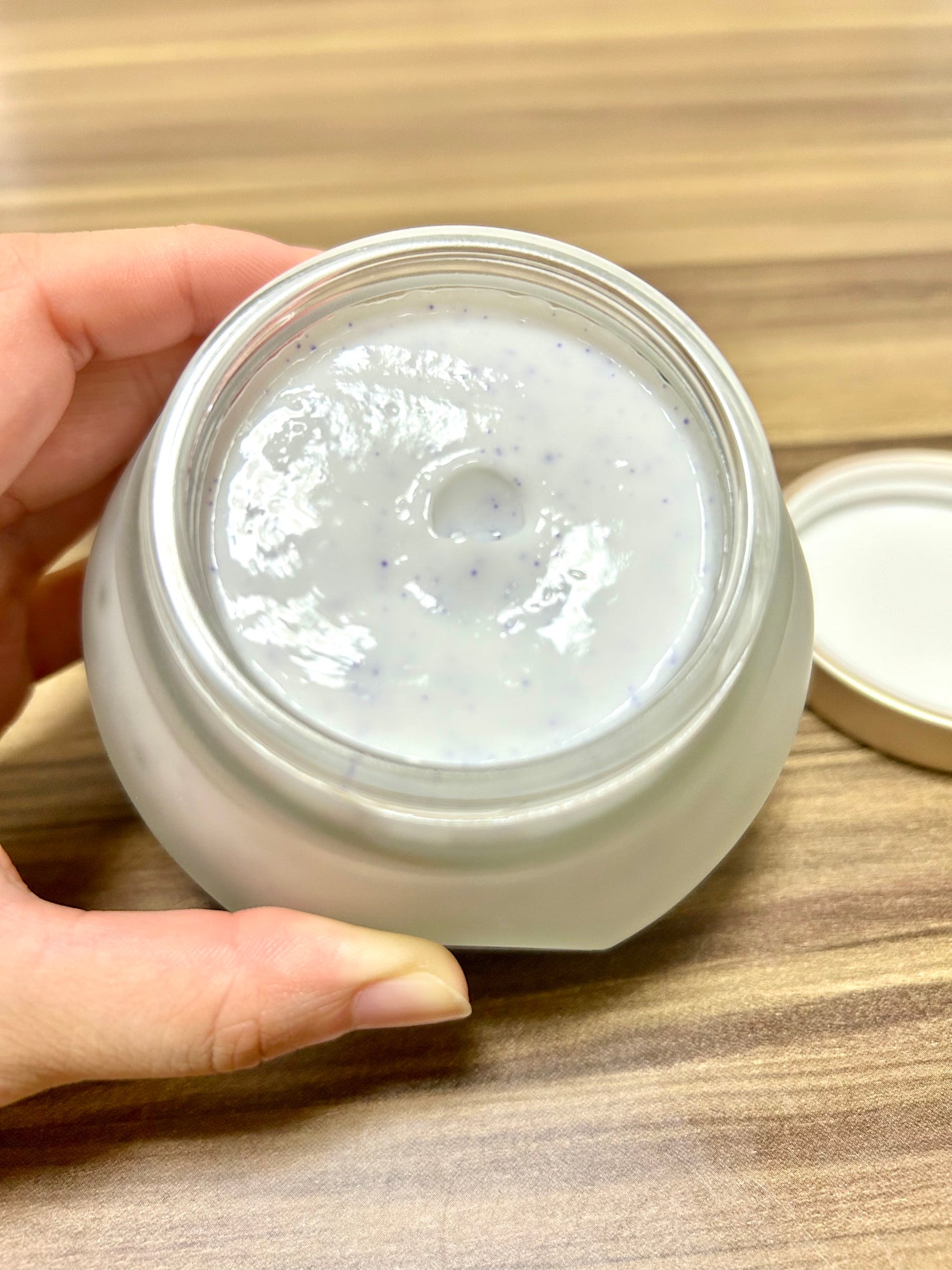 も on LIPS 「SABONフェイスポリッシャー(リラクシング)ラベンダー───..」(2枚目)