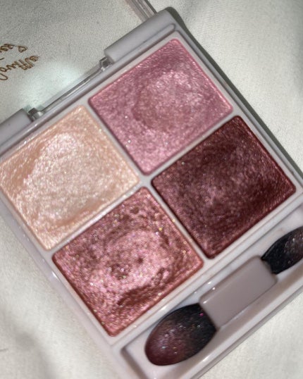 シルキースフレアイズ/キャンメイク/アイシャドウパレットを使ったクチコミ(4枚目)