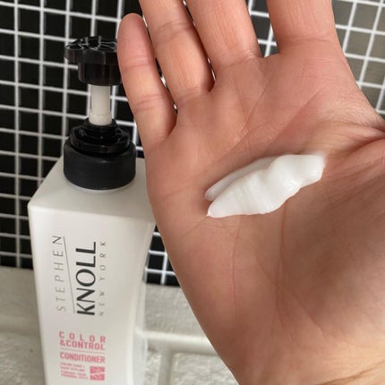 カラーコントロール シャンプー W/コンディショナー W/スティーブンノル ニューヨーク/市販シャンプーを使ったクチコミ(4枚目)