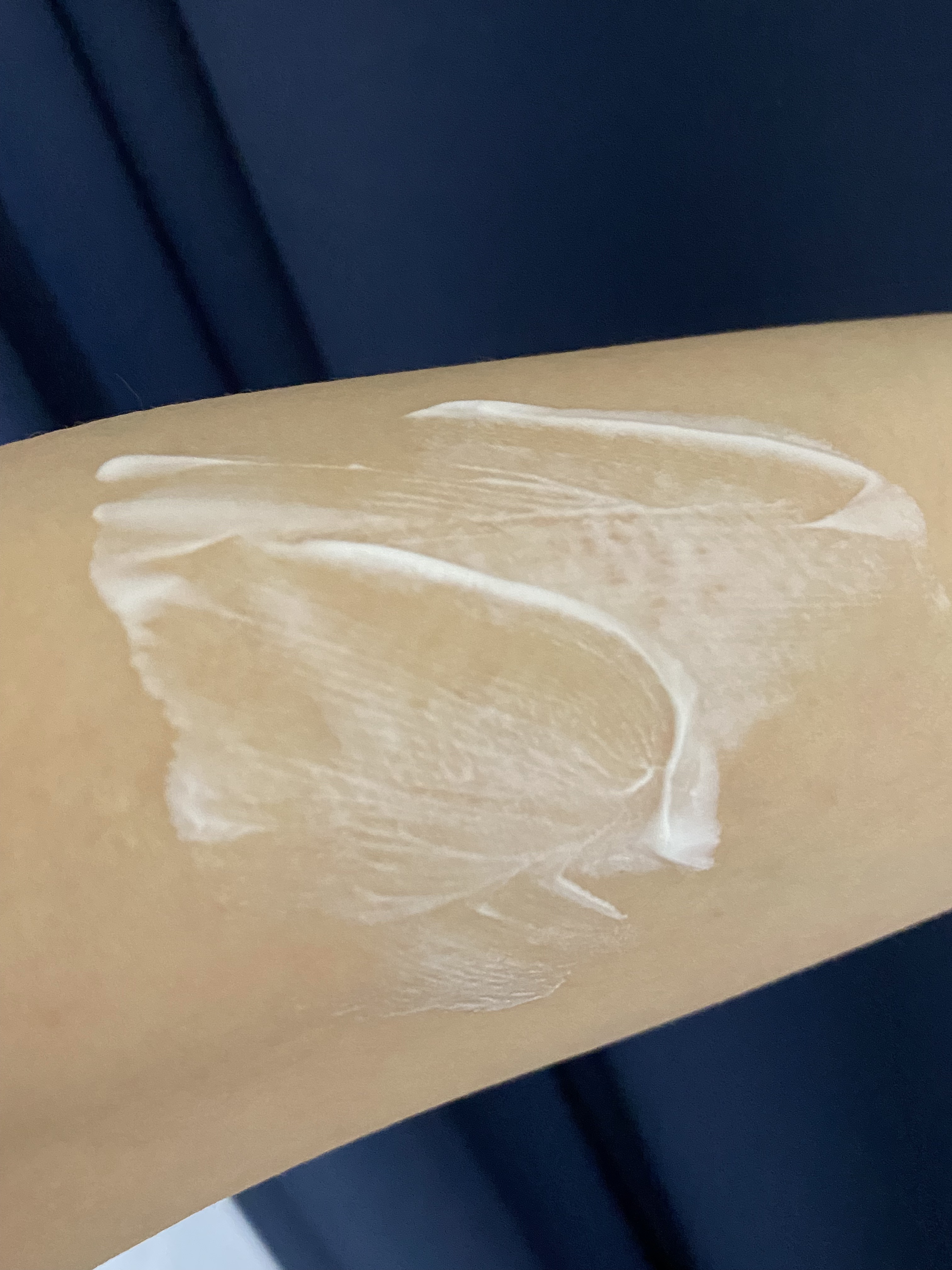 レッドスージングAIクリーム/PHYSIOGEL/フェイスオイルを使ったクチコミ（3枚目）