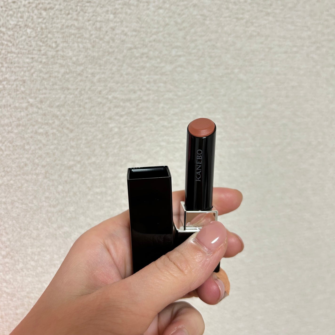 ルージュスターヴァイブラント/KANEBO/口紅を使ったクチコミ(1枚目)