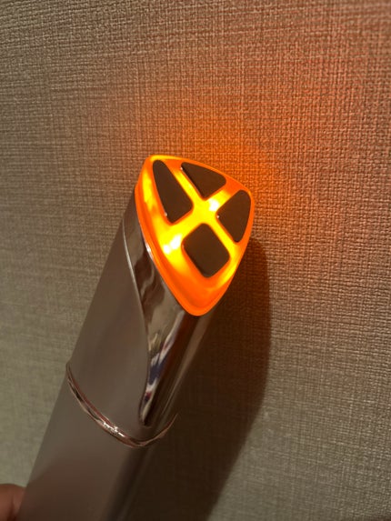 アクシージア メイト フォーアイズ/AXXZIA/美顔器・マッサージを使ったクチコミ(3枚目)