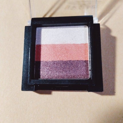 UR GLAM GRADATION EYESHADOW/U R GLAM/アイシャドウパレットを使ったクチコミ(3枚目)