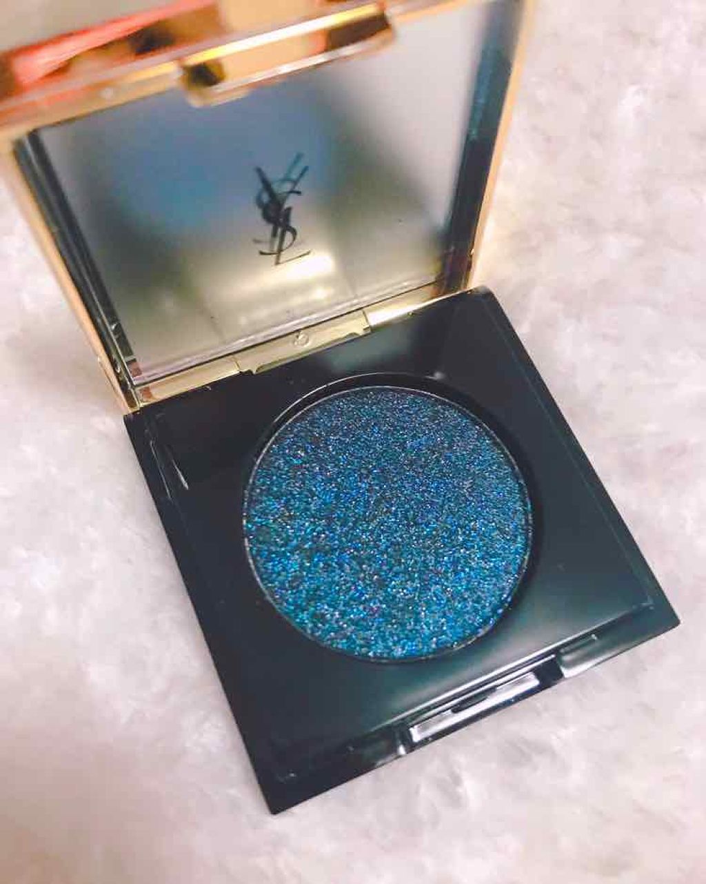 シークインクラッシュ/YVES SAINT LAURENT BEAUTE/単色アイシャドウを使ったクチコミ（1枚目）