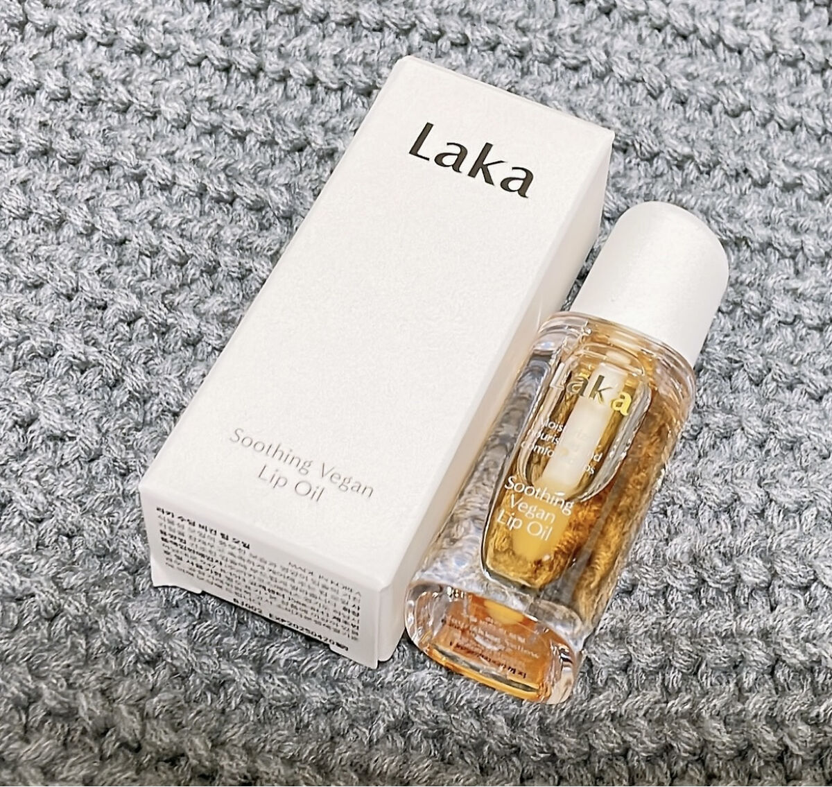 スージングヴィーガンリップオイル/Laka/リップオイルを使ったクチコミ（1枚目）