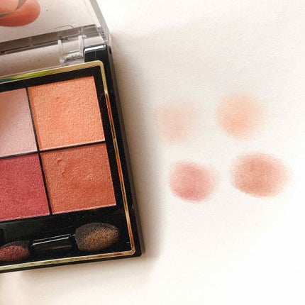 リアルクローズシャドウ/excel/アイシャドウパレットを使ったクチコミ(2枚目)