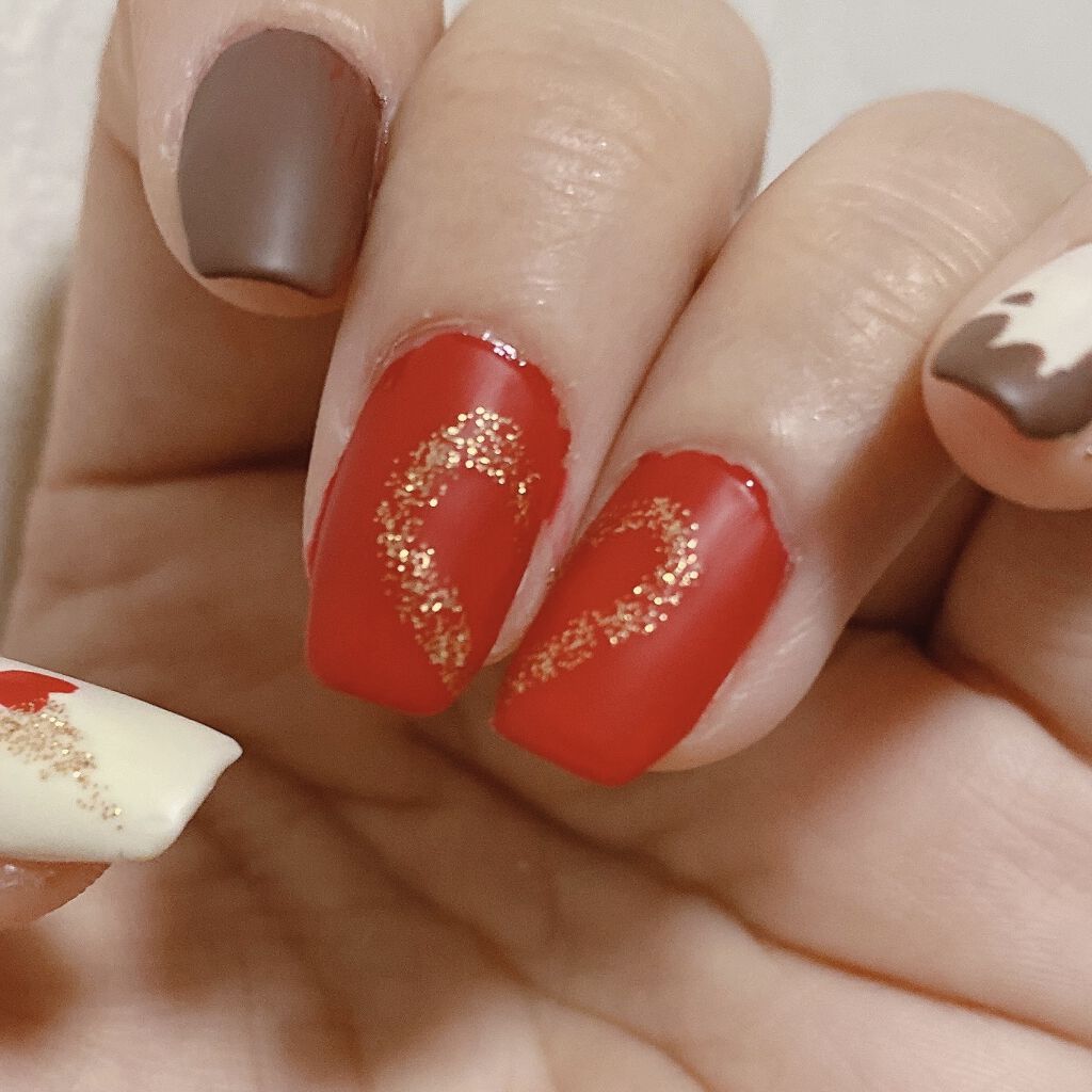 カラフルネイルズ N03 ローズレッド /キャンメイク/マニキュアを使ったクチコミ（2枚目）