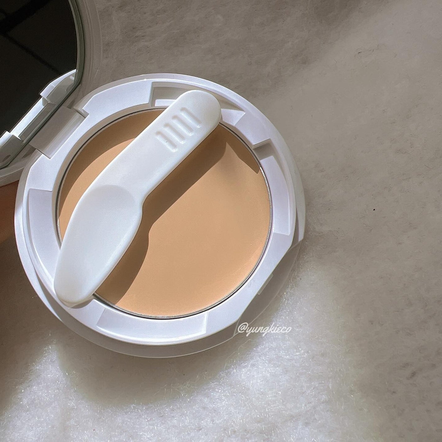 マーシュフィールド SC クリームファンデS/マーシュ・フィールド/クリーム・エマルジョンファンデーションを使ったクチコミ(2枚目)