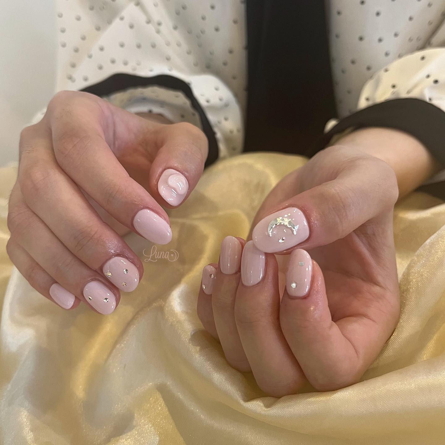 #ジェルネイル,#ワンカラーネイル,#ニュアンスネイル,#うるうるネイル,#ちゅるんネイル,#シンプルネイル,#パーツネイル,#透け感ネイル,#クリアネイル,#ぷっくりネイル,#ちぐはぐネイル,#韓国ネイル,#きらきらネイル,#うるつやネイル,#フレンチガーリーネイル,#パステルネイル,#ピンクネイル,#ハートネイルのネイルデザイン