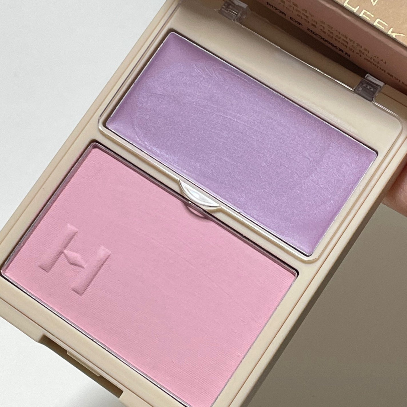 トゥルーディメンションレイヤリングチーク/hince/パウダーチークを使ったクチコミ(3枚目)