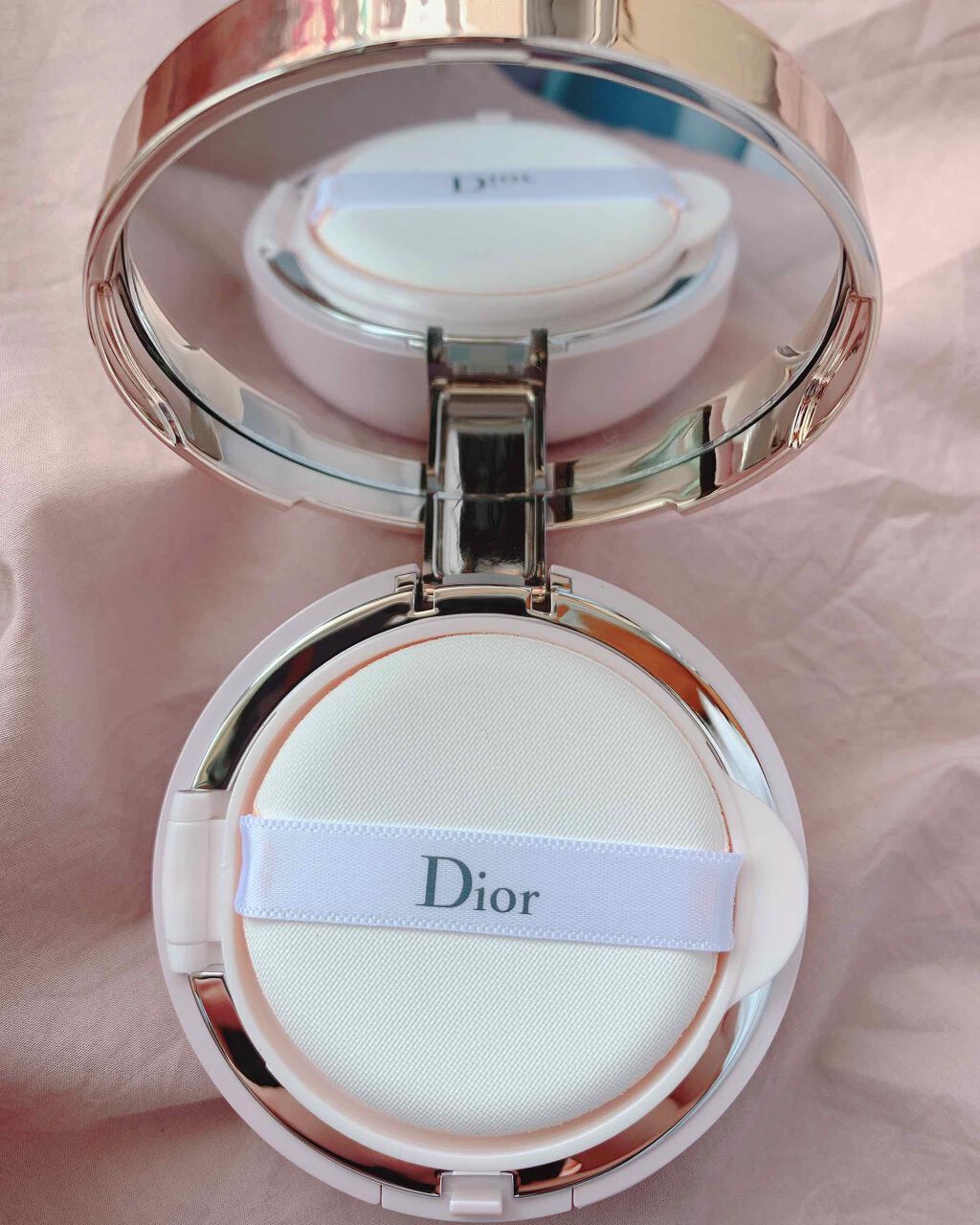 カプチュール ドリームスキン モイスト クッション SPF50 /PA+++ /Dior/クッションファンデーションを使ったクチコミ（2枚目）