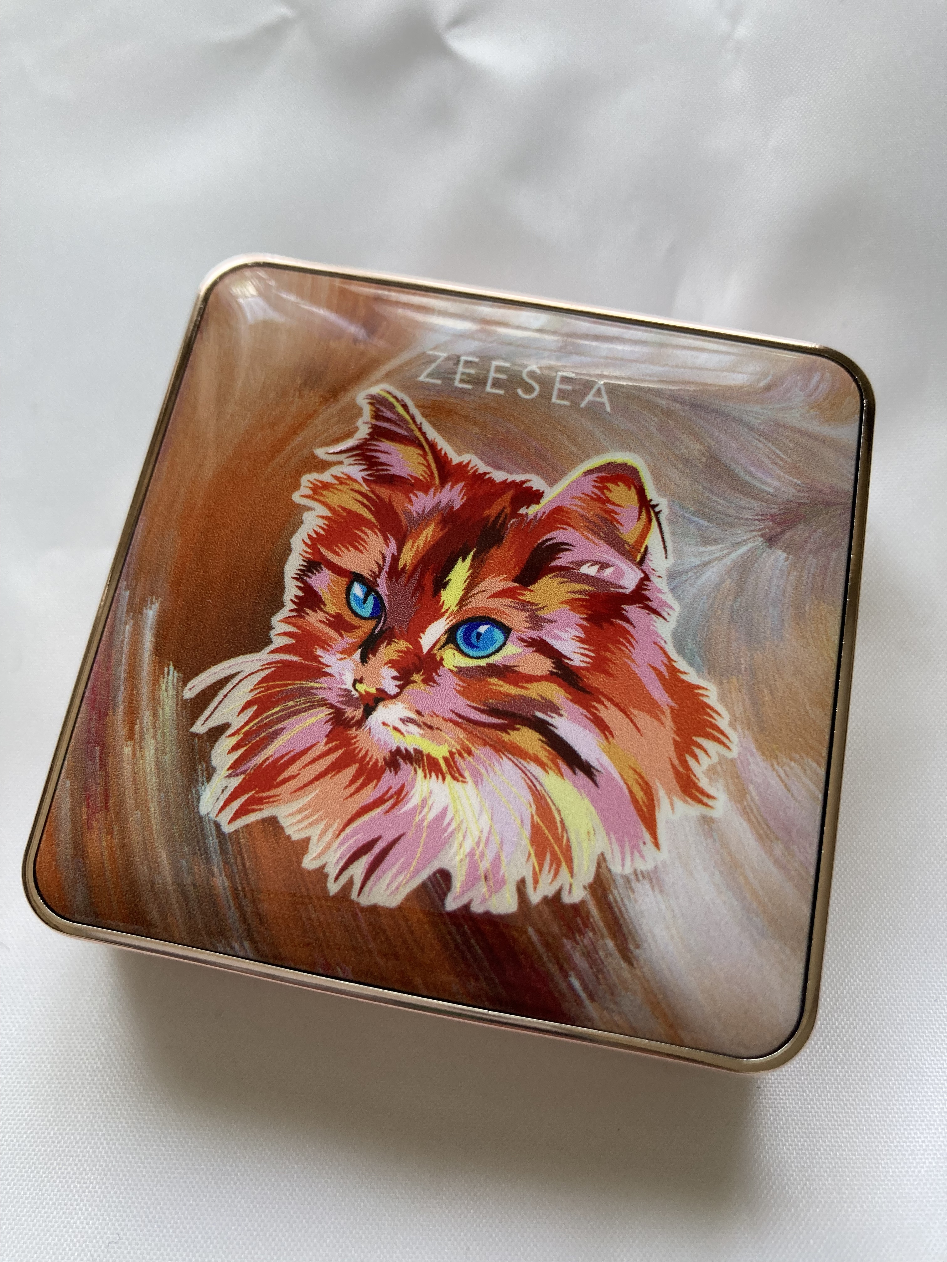 アニマルアイシャドウ(4シェード) 06 平凡な愛/ZEESEA/アイシャドウパレットを使ったクチコミ（1枚目）