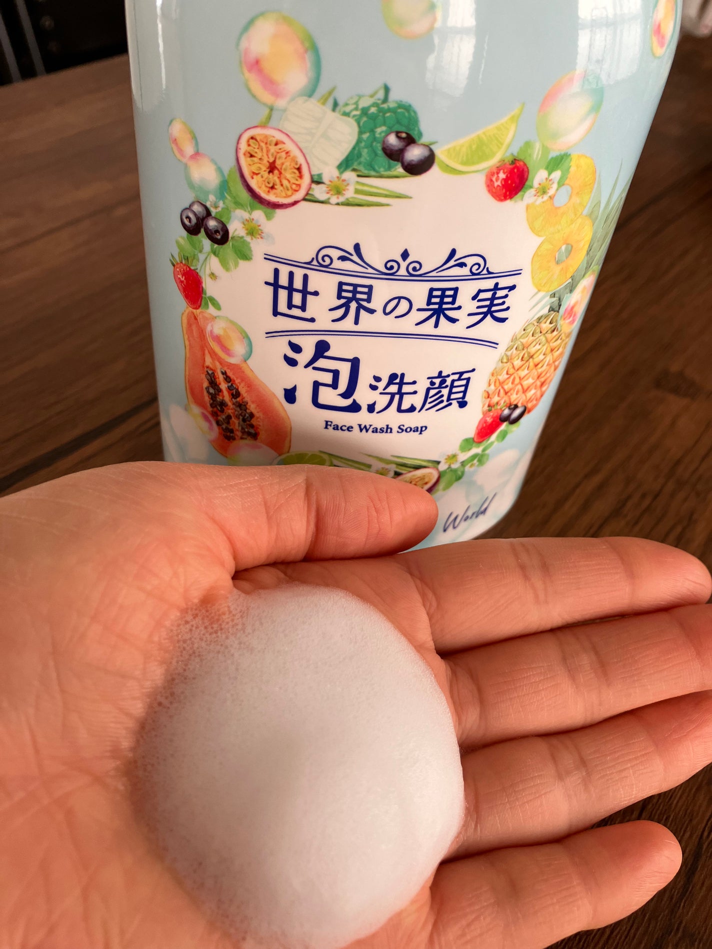 世界の果実 すっきり泡洗顔/世界の果実/泡洗顔を使ったクチコミ(2枚目)