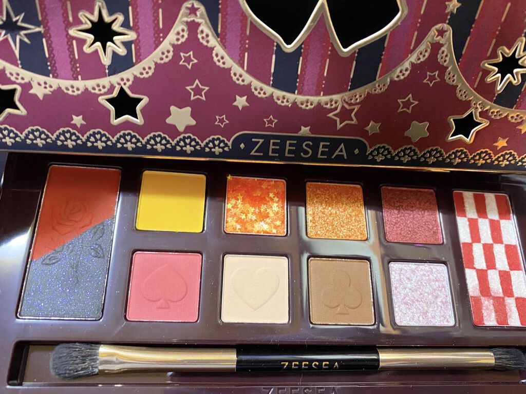 ZEESEA「ファンタジーパーク」12色アイシャドウパレット/ZEESEA/アイシャドウパレットを使ったクチコミ（2枚目）