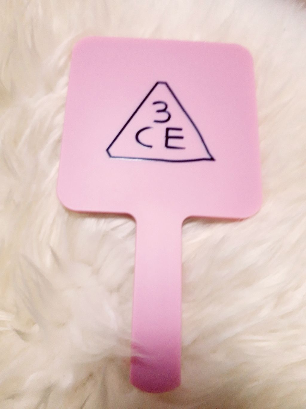 3CE スクエア ミニ ハンドミラー/3CE/その他化粧小物を使ったクチコミ（1枚目）