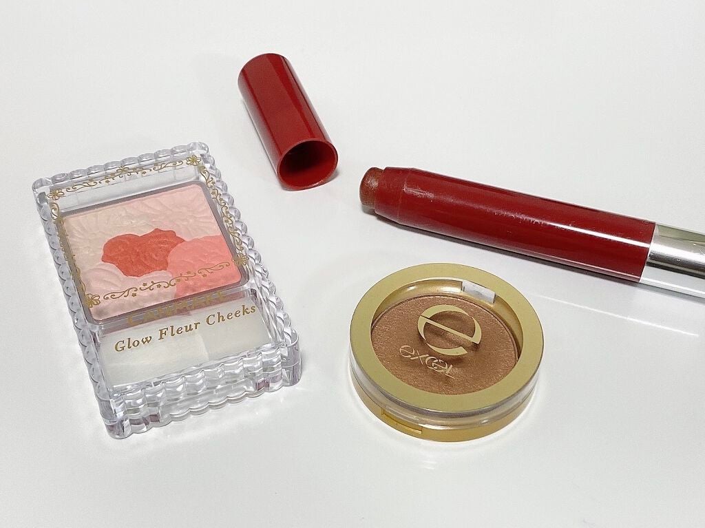 ディープシャドウ/excel/単色アイシャドウを使ったクチコミ(1枚目)