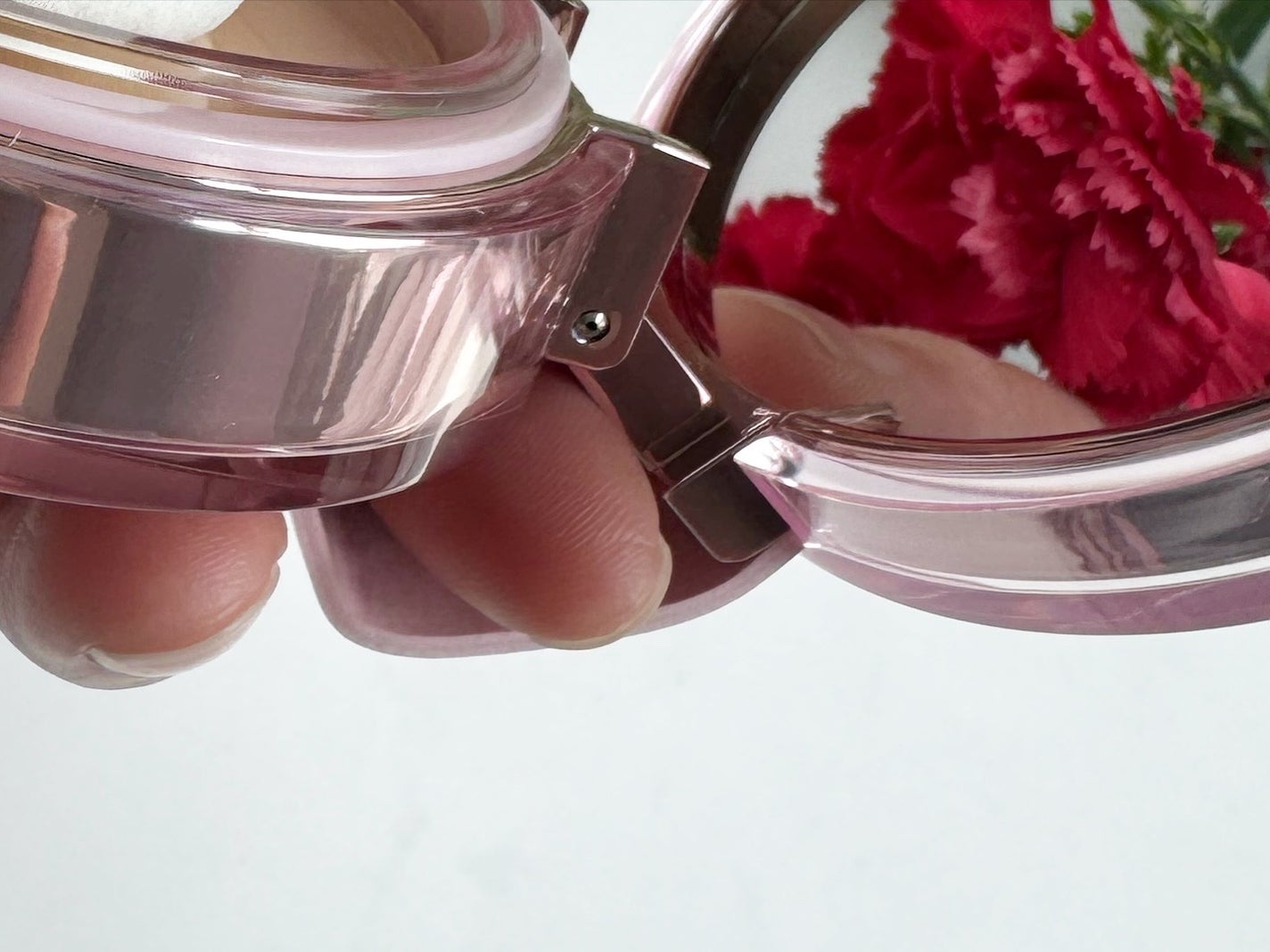 ザ・ブラーパウダーパクト/ABOUT TONE/プレストパウダーを使ったクチコミ(3枚目)