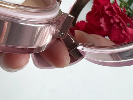 ザ・ブラーパウダーパクト/ABOUT TONE/プレストパウダーを使ったクチコミ(3枚目)