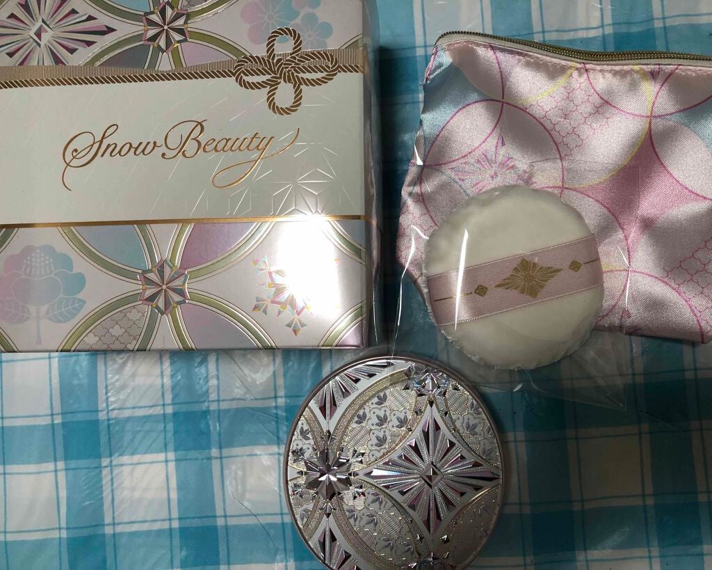 スノービューティー ホワイトニング フェイスパウダー 2020/スノービューティー/プレストパウダーを使ったクチコミ(1枚目)