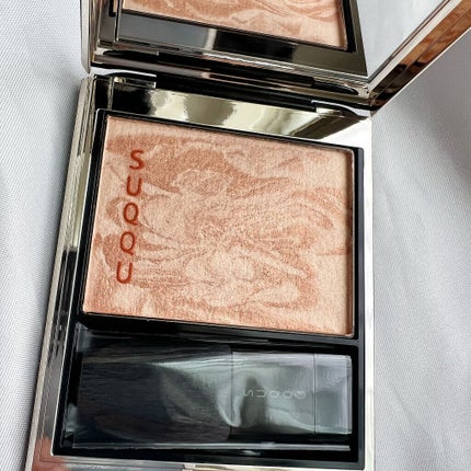 メルティング パウダー ブラッシュ/SUQQU/パウダーチークを使ったクチコミ(3枚目)