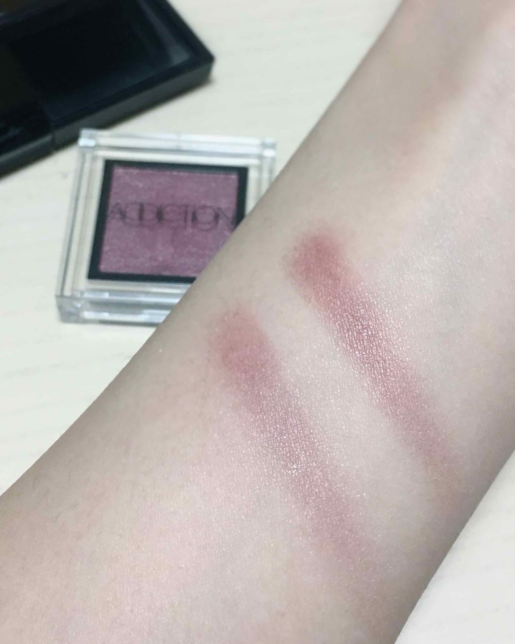 アディクション ザ アイシャドウ 85 Shanghai Breakfast (P) /ADDICTION/単色アイシャドウを使ったクチコミ（2枚目）